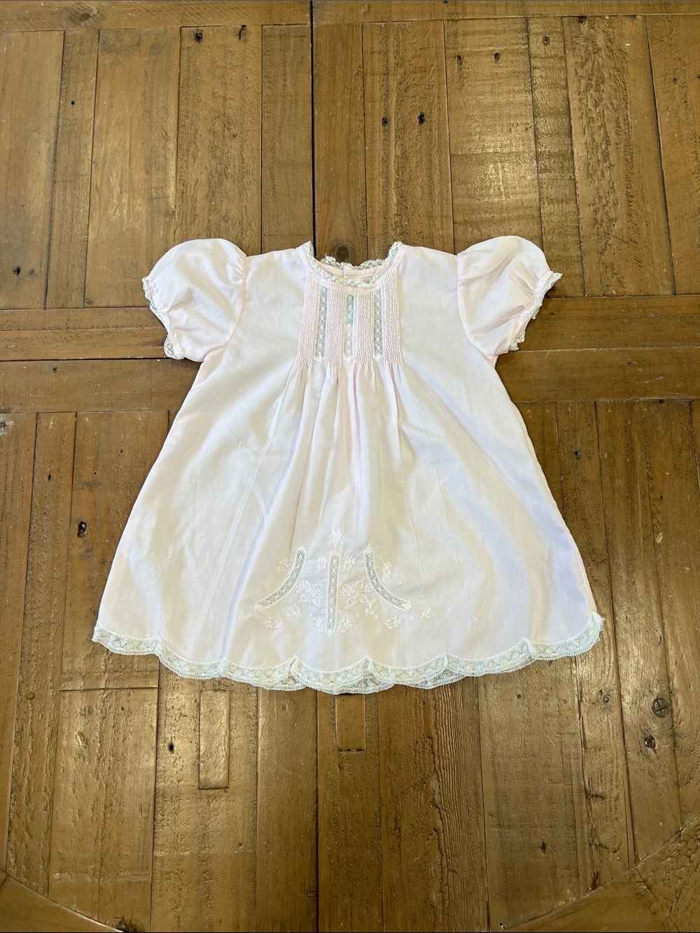 Feltman brothers embroidered lace pale pink dress 9 months